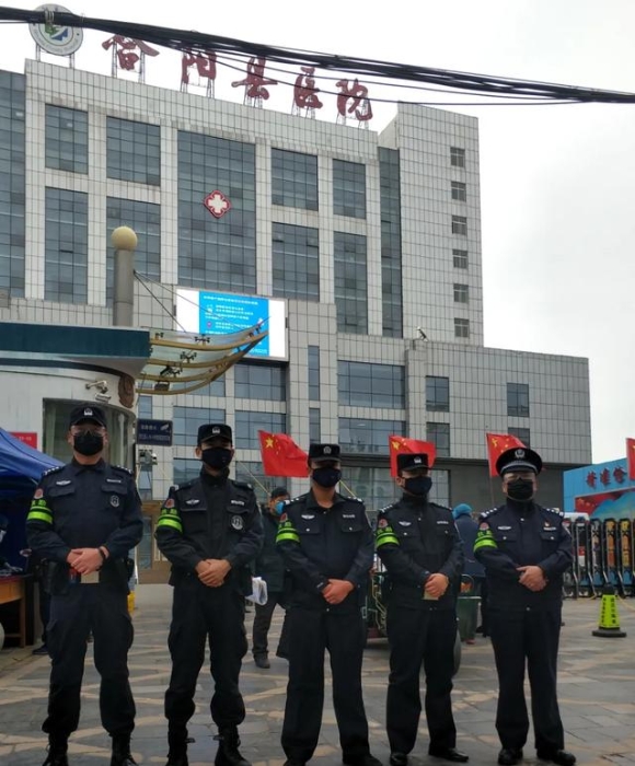 三秦“战疫最美家庭”的使命担当