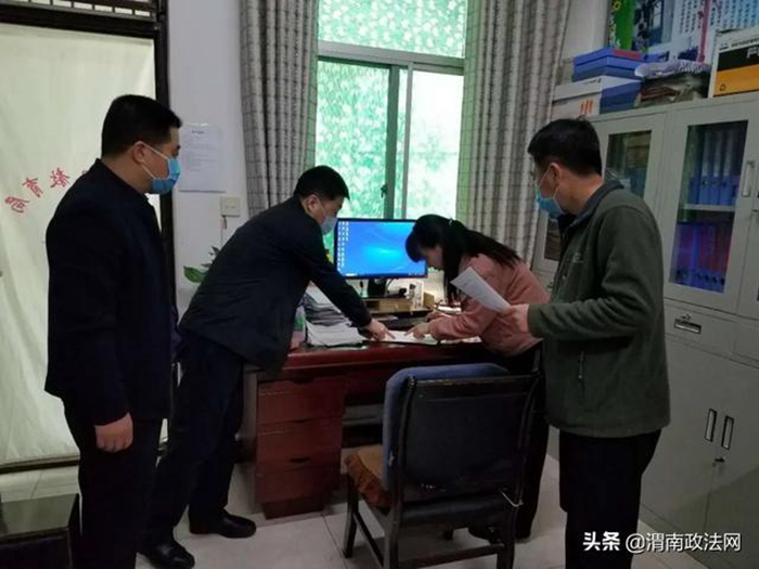 近日，合阳县人民检察院依法向全县广大青少年学子发出安全文明祭祀的倡议书。