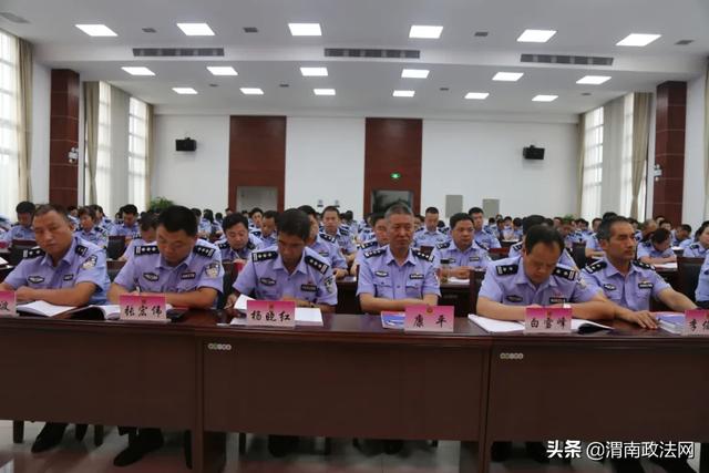 合阳公安全警动员扎实开展法律大练兵培训活动