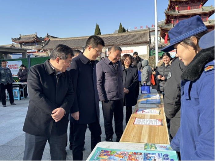 合阳县开展“12·4”国家宪法日集中宣传活动183